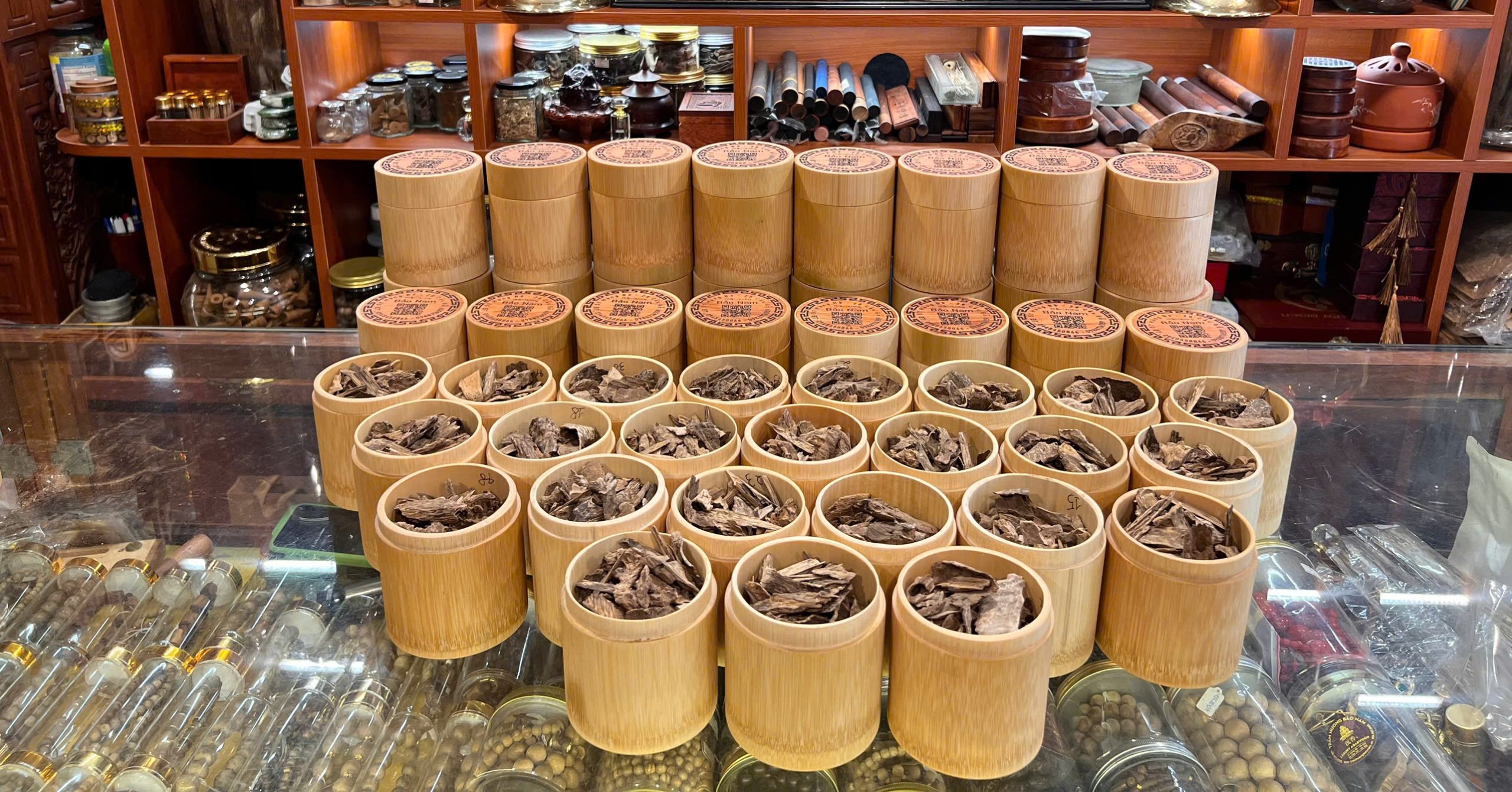 Hộp trầm hương xông đốt 100gam